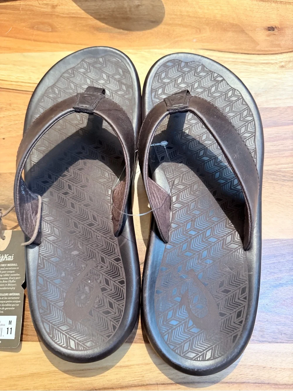 OluKai Ilikai Men's Brown Leather Sandals size 11